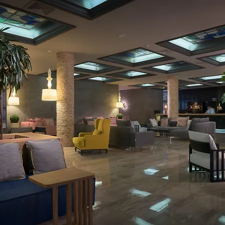 מלון Porto Angeli 5*