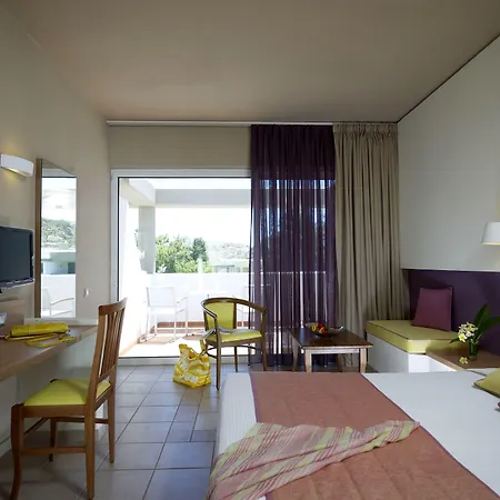 מלון Porto Angeli Stegna