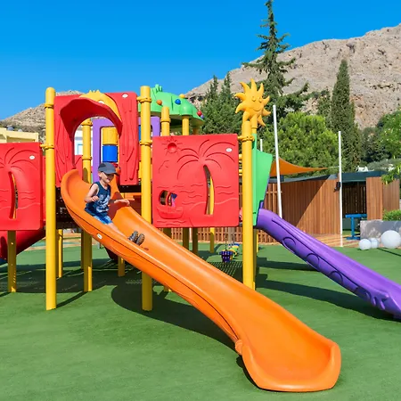 מלון Porto Angeli 5*