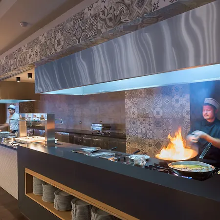 ホテル Porto Angeli